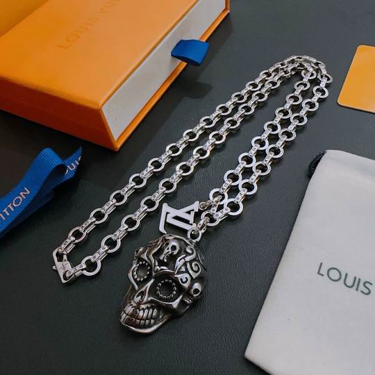 LV Necklace 11lyh360